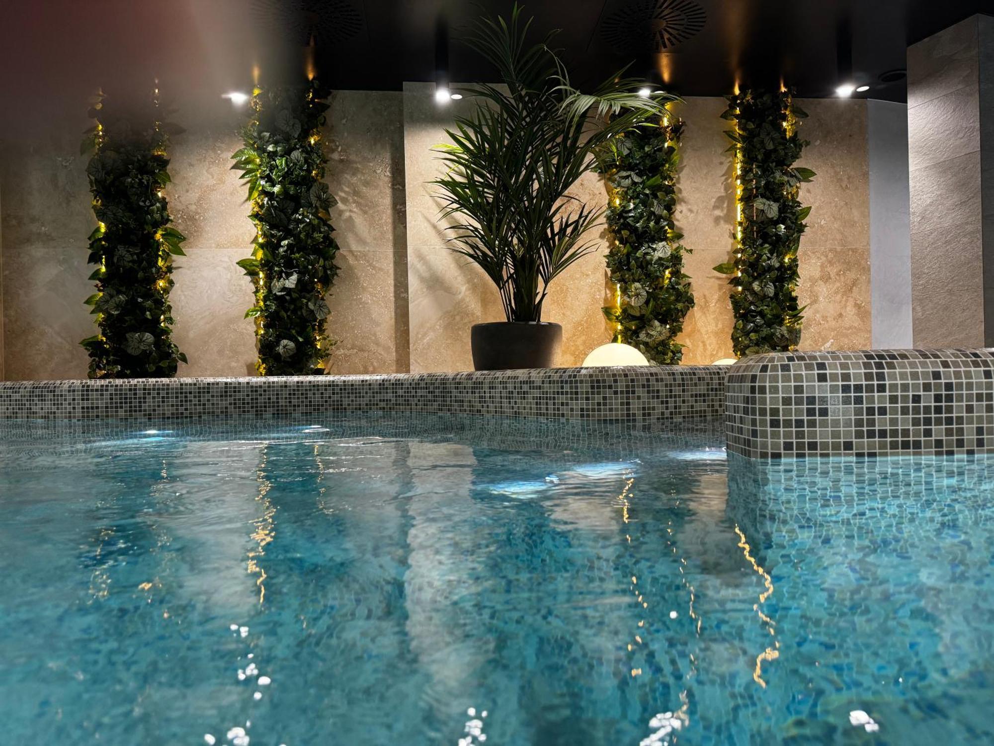 Baltic Waves Resort Apartment A012 Free Parking ミエンジズドロイェ エクステリア 写真