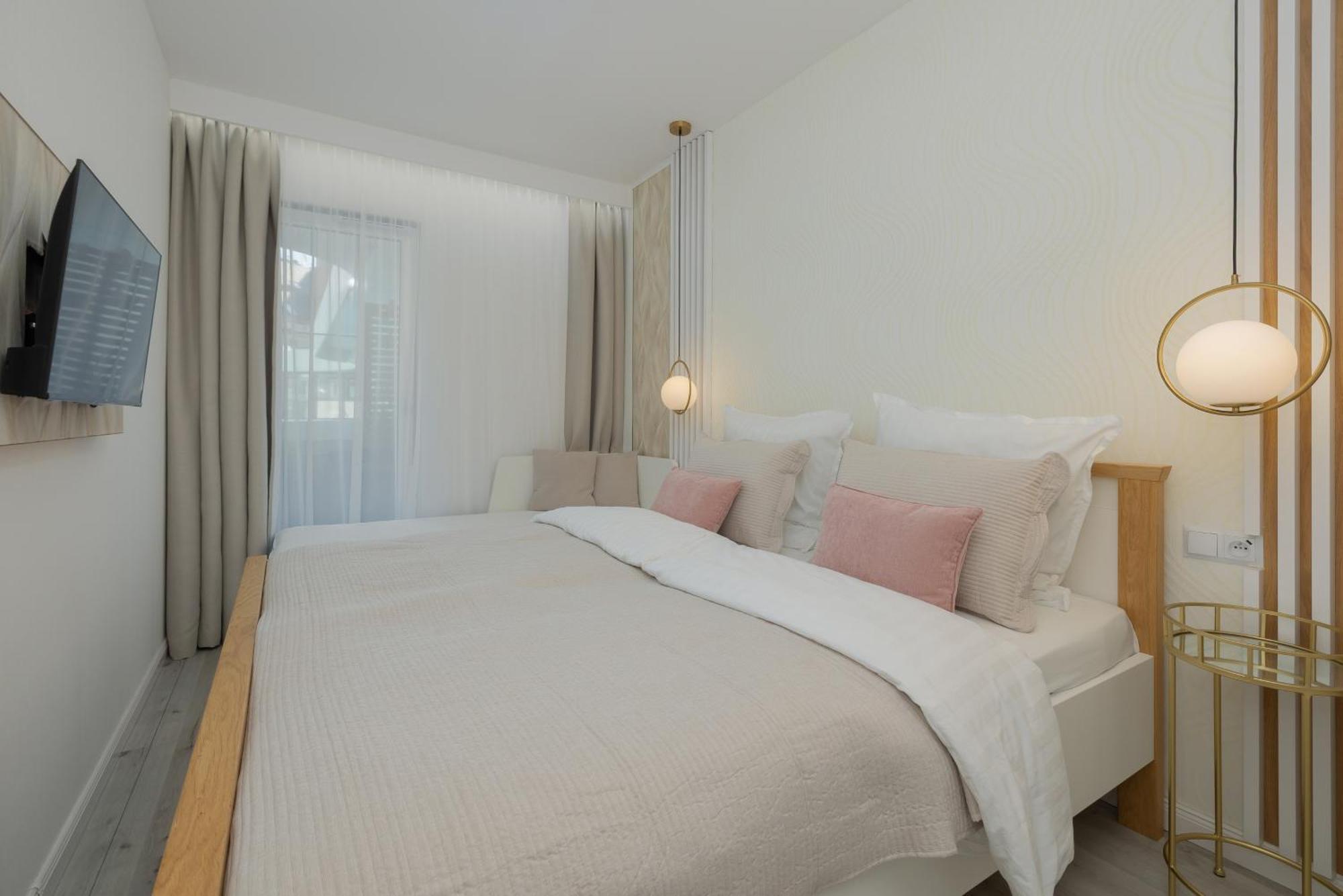Baltic Waves Resort Apartment A012 Free Parking ミエンジズドロイェ エクステリア 写真